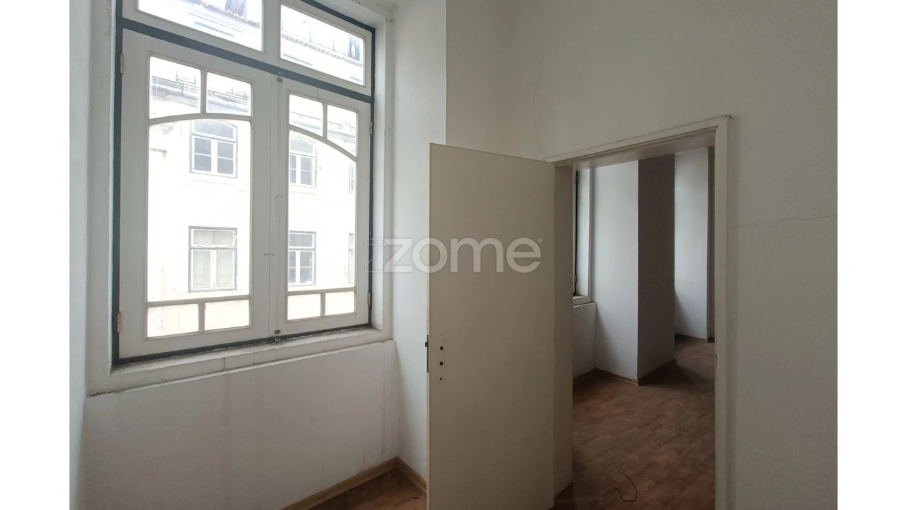 Prédio para Venda em Santa Maria Maior Foto 6