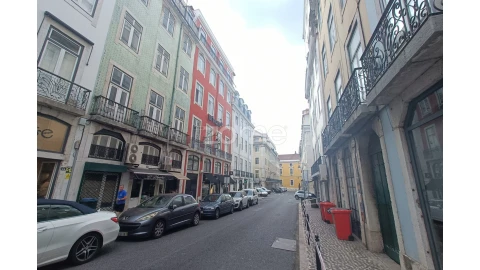 Prédio para Venda em Santa Maria Maior