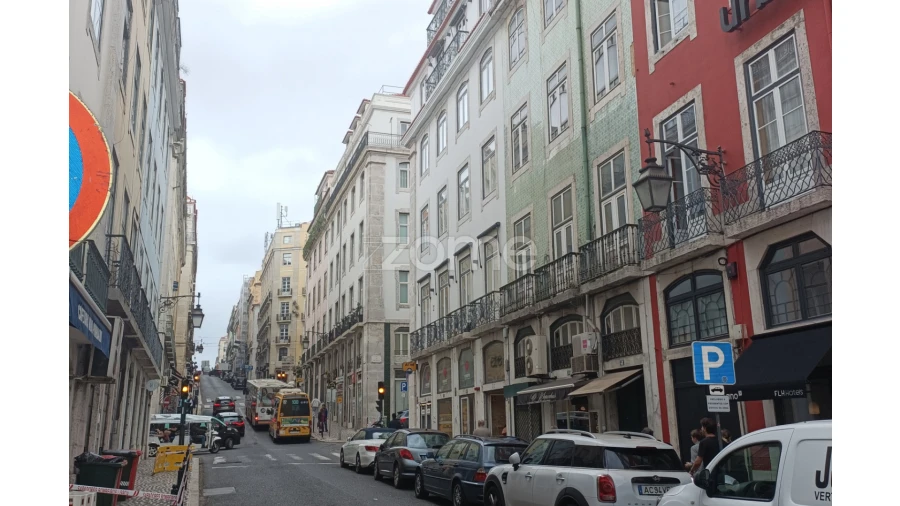 Prédio para Venda em Santa Maria Maior Foto 2