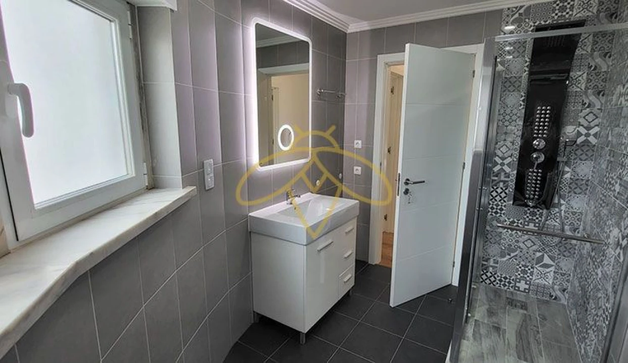 Moradia T3 para Venda em Ericeira Foto 17