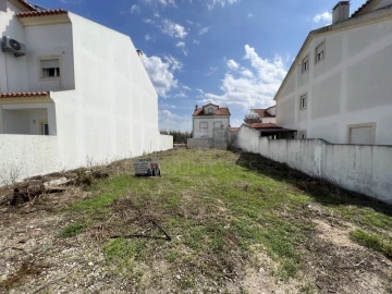 Terreno para Venda em Atouguia da Baleia