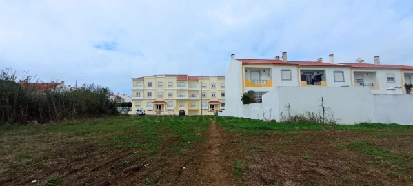 Terreno para Venda em Atouguia da Baleia