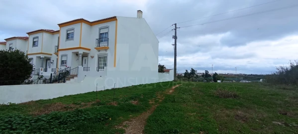Terreno para Venda em Atouguia da Baleia