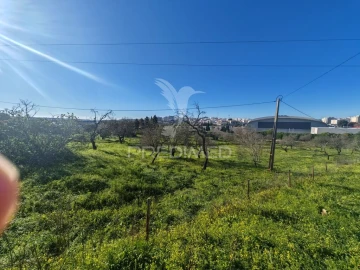Terreno para Venda em Portimão