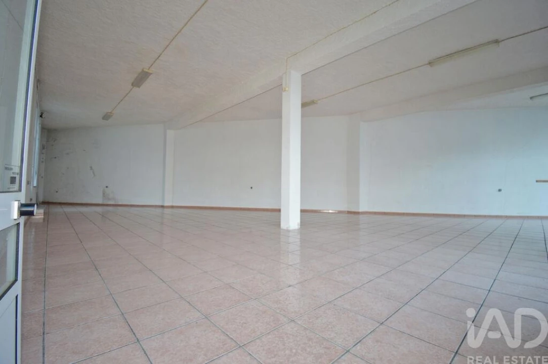 Loja para Venda em Espinhal Foto 2