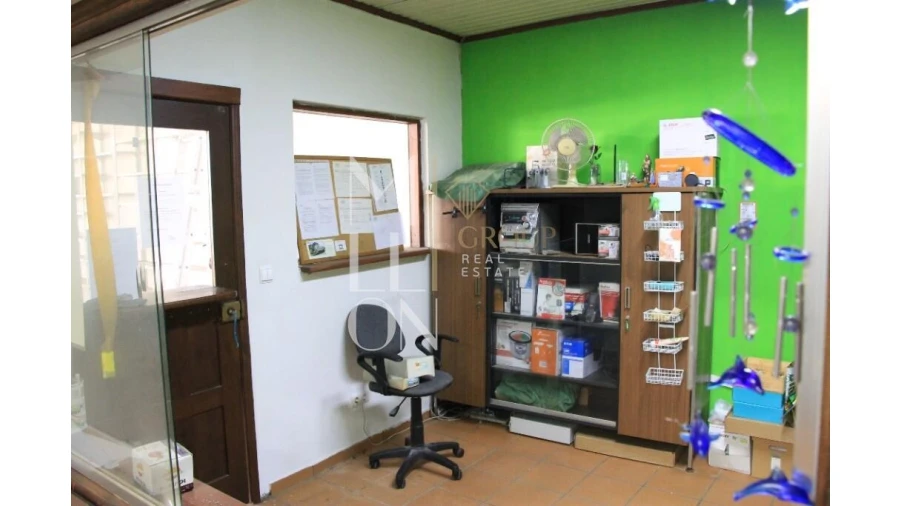 Loja para Venda em Avelãs de Caminho Foto 21