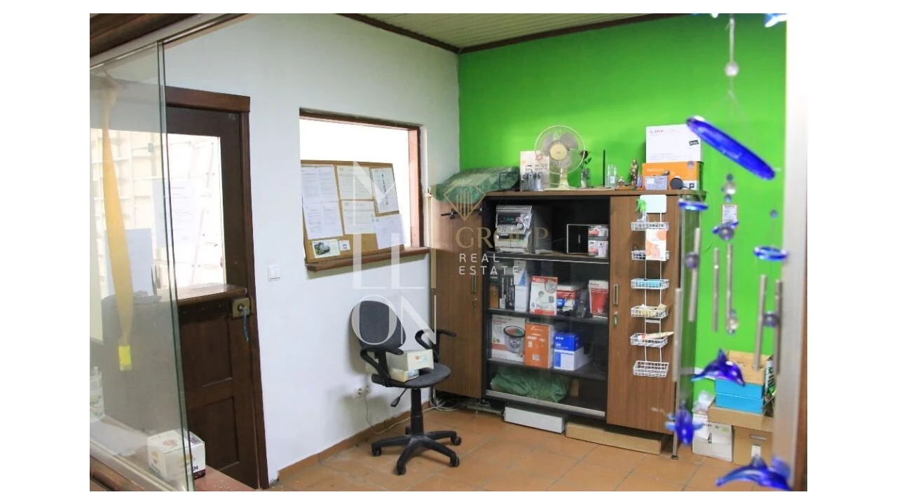 Loja para Venda em Avelãs de Caminho Foto 21