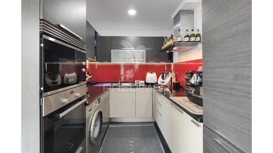 Apartamento T3 para Venda em Malveira e São Miguel de Alcainça Foto 11