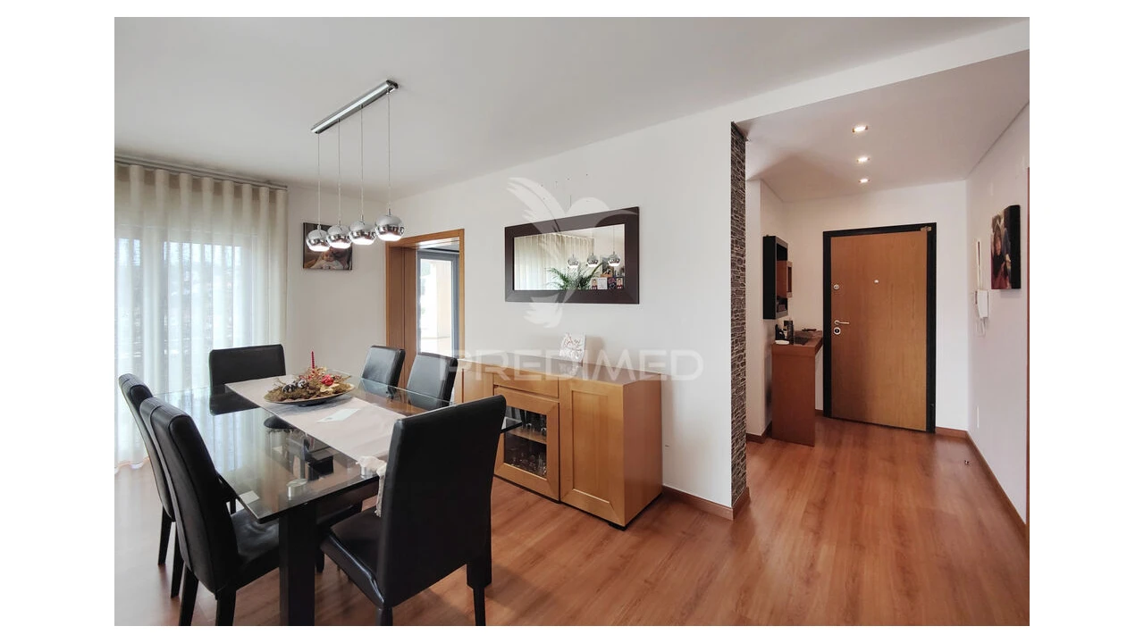 Apartamento T3 para Venda em Malveira e São Miguel de Alcainça Foto 15