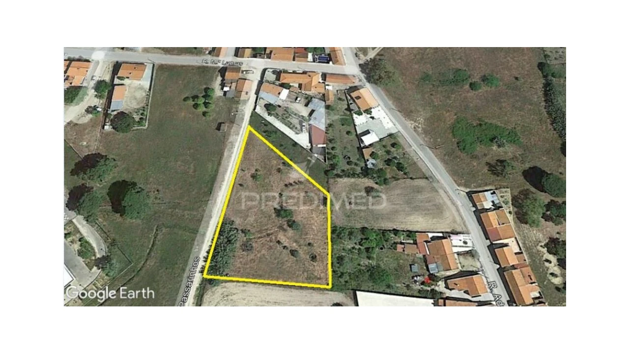 Terreno para Venda em Couço Foto 3