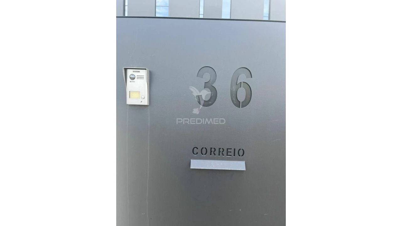 Armazém para Arrendamento em Santo António dos Cavaleiros e Frielas Foto 13