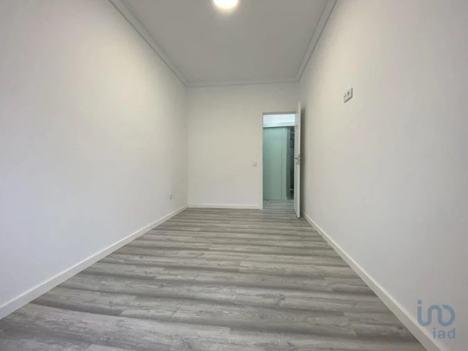 Apartamento T1 para Venda em Arroios Foto 11