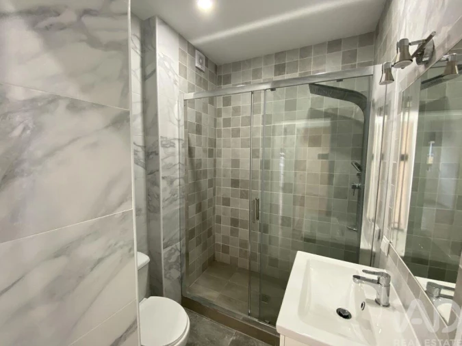 Apartamento T1 para Venda em Arroios Foto 18