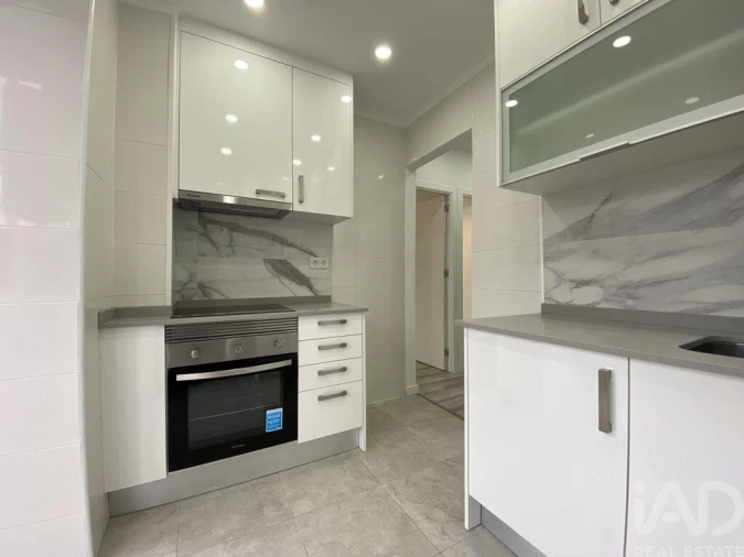 Apartamento T1 para Venda em Arroios Foto 16