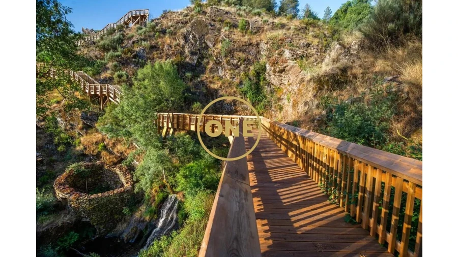 Terreno para Venda em Alvarenga Foto 7