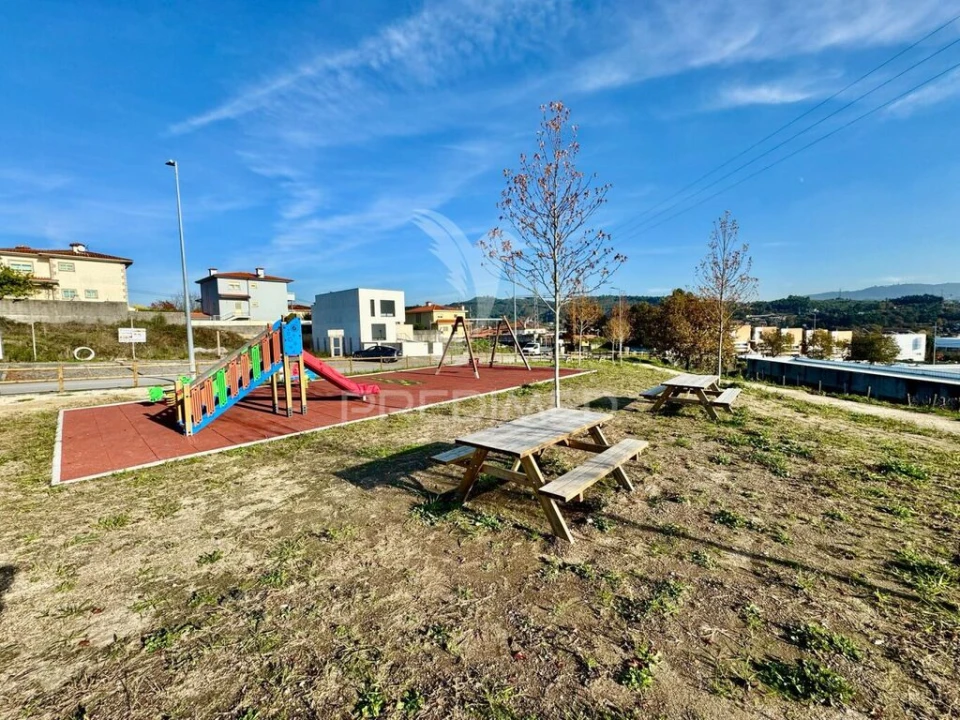 Moradia T3 para Venda em Ponte Foto 4