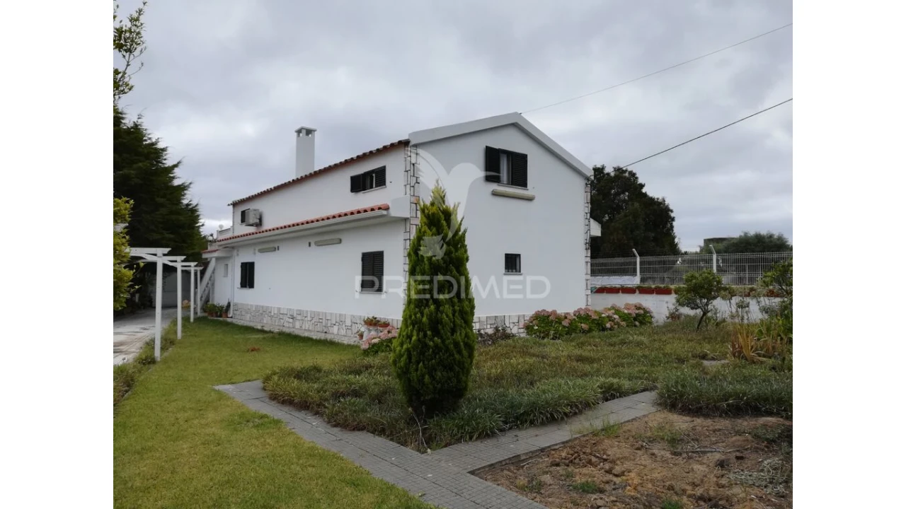 Terreno para Venda em Fernao Ferro Foto 2