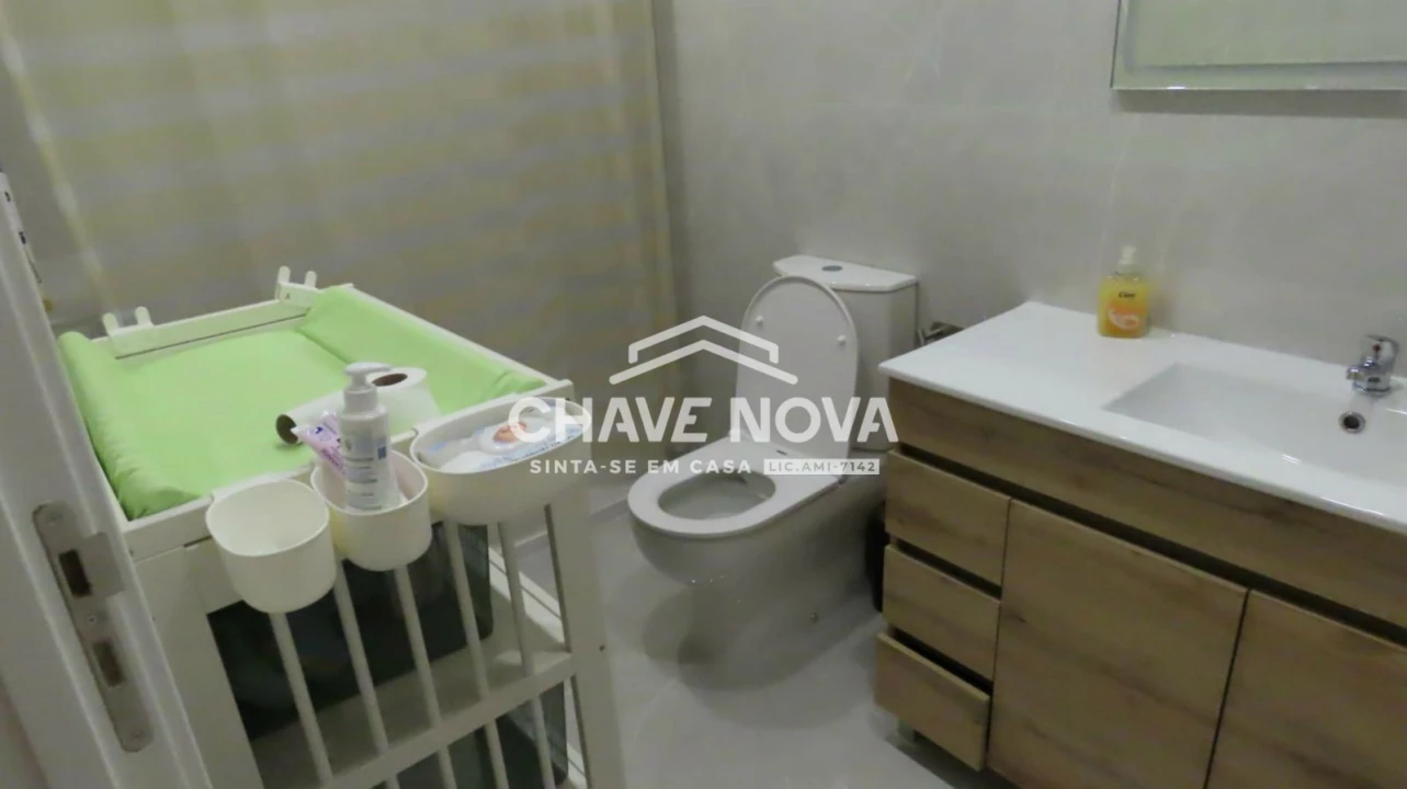 Moradia T4 para Venda em Custóias, Leça do Balio e Guifões Foto 18