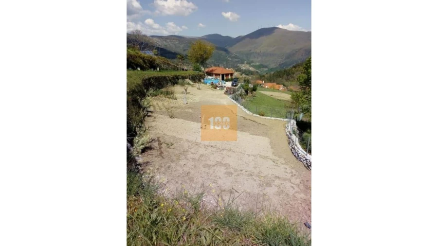 Terreno para Venda em Gestaço Foto 12