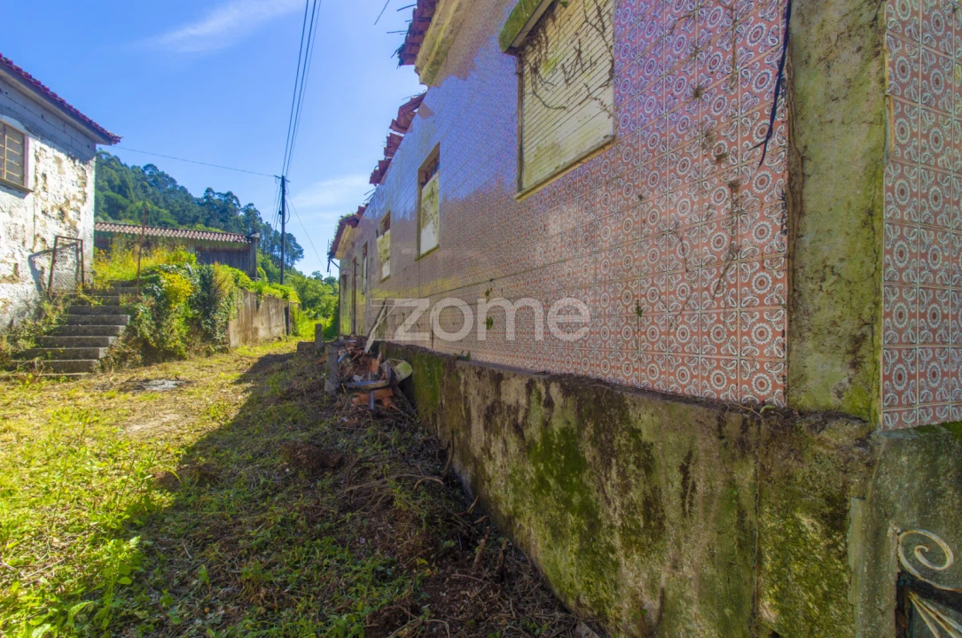 Moradia T4 para Venda em Valbom (São Pedro), Passô e Valbom (São Martinho) Foto 15