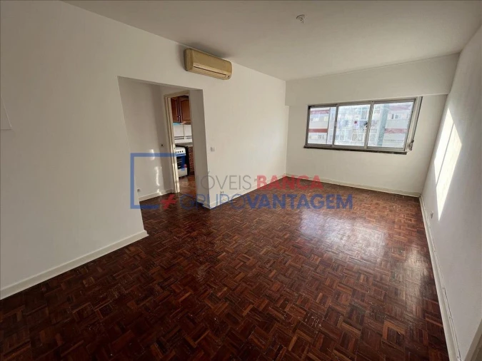 Apartamento T2 para Venda em Cacém e São Marcos Foto 6