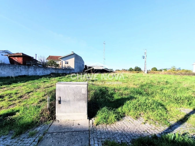 Terreno para Venda em Anta e Guetim Foto 3