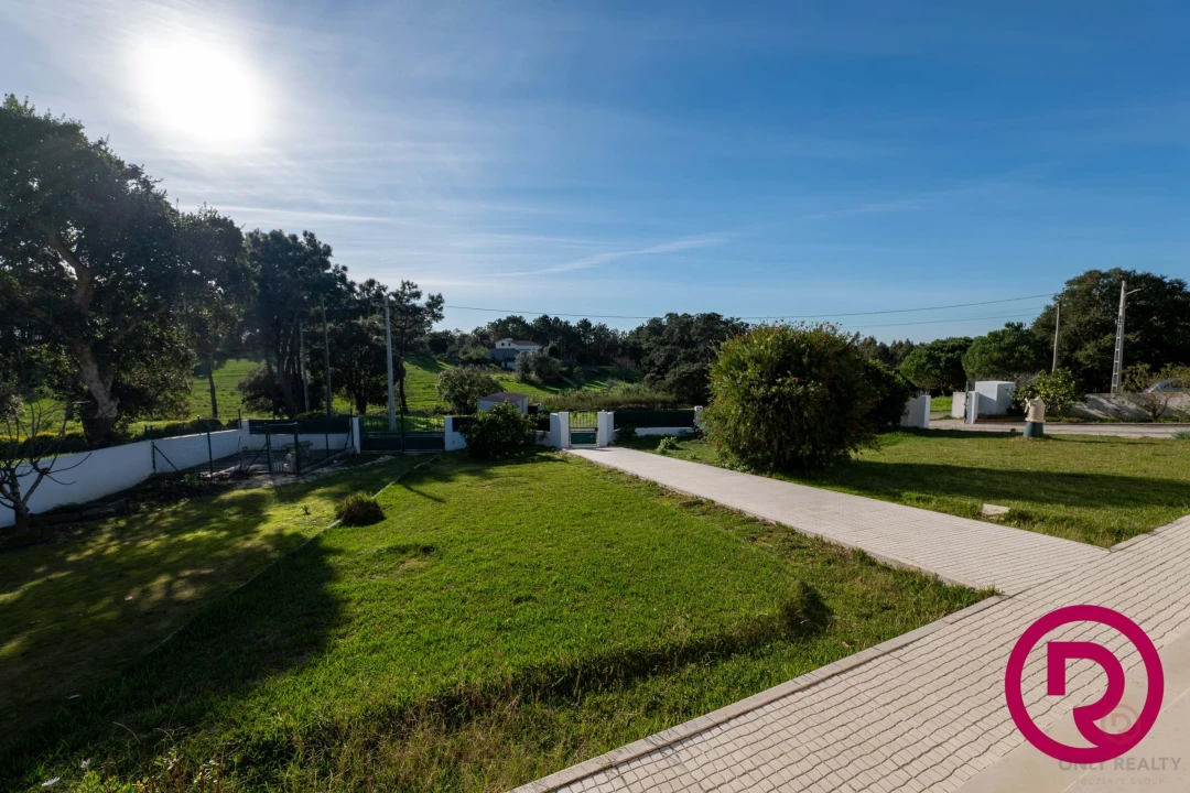 Moradia T6 para Venda em Alfeizerão Foto 7