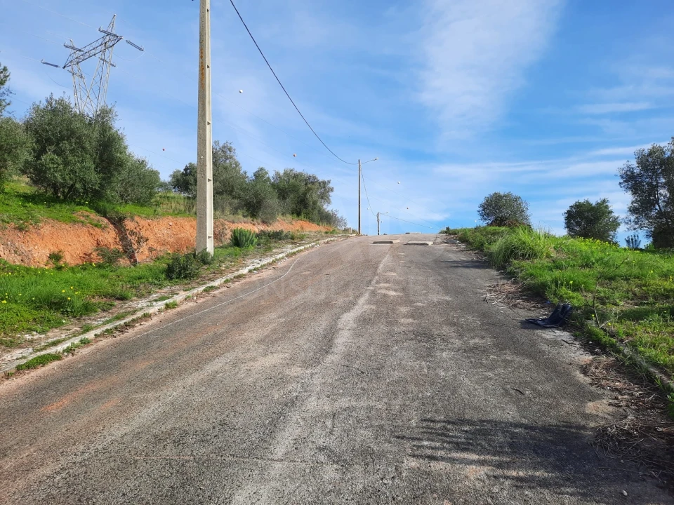 Terreno para Venda em Vialonga Foto 1