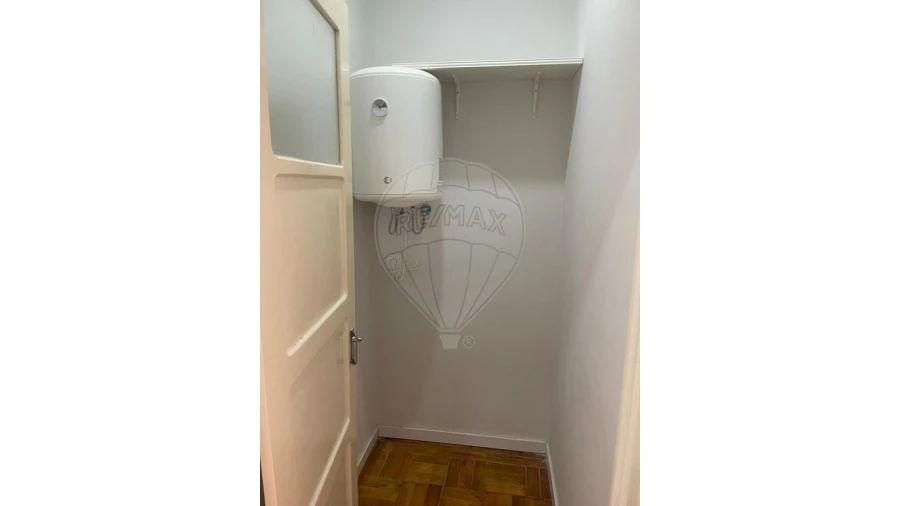 Prédio para Venda em Setubal (São Sebastião) Foto 32