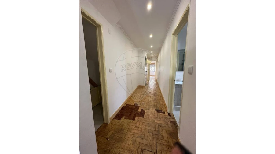 Prédio para Venda em Setubal (São Sebastião) Foto 16
