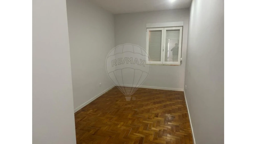 Prédio para Venda em Setubal (São Sebastião) Foto 27