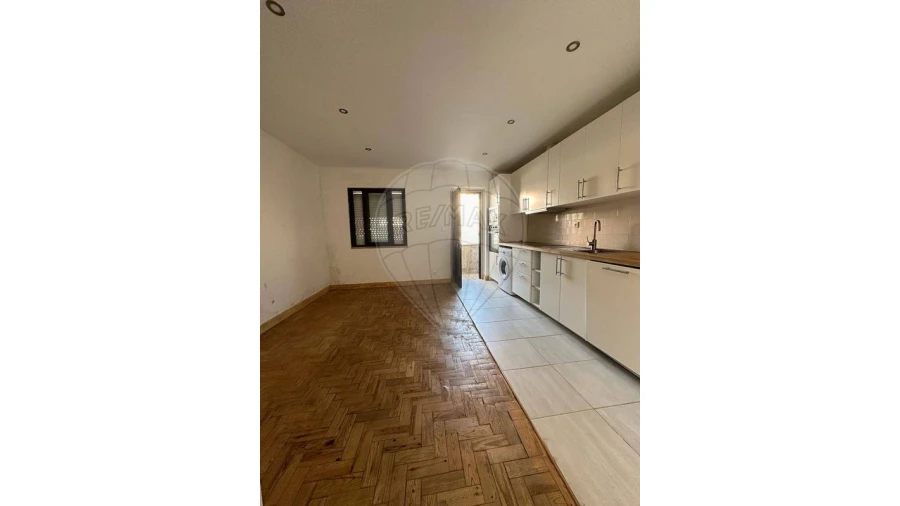 Prédio para Venda em Setubal (São Sebastião) Foto 12