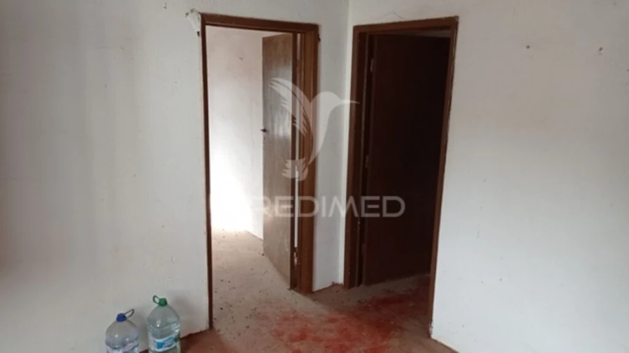 Moradia T5 para Venda em Longomel Foto 16