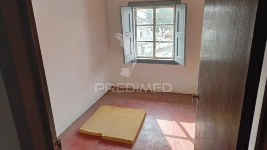 Moradia T5 para Venda em Longomel Foto 19