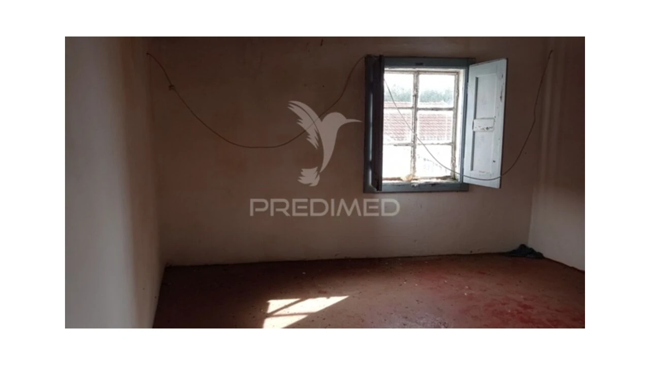 Moradia T5 para Venda em Longomel Foto 14