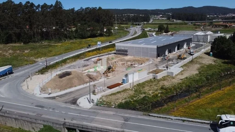 Armazém para Venda em Seide Foto 6