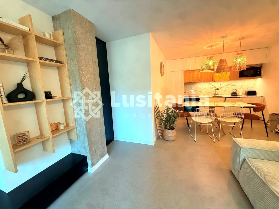Apartamento T2 para Venda em Quarteira Foto 3