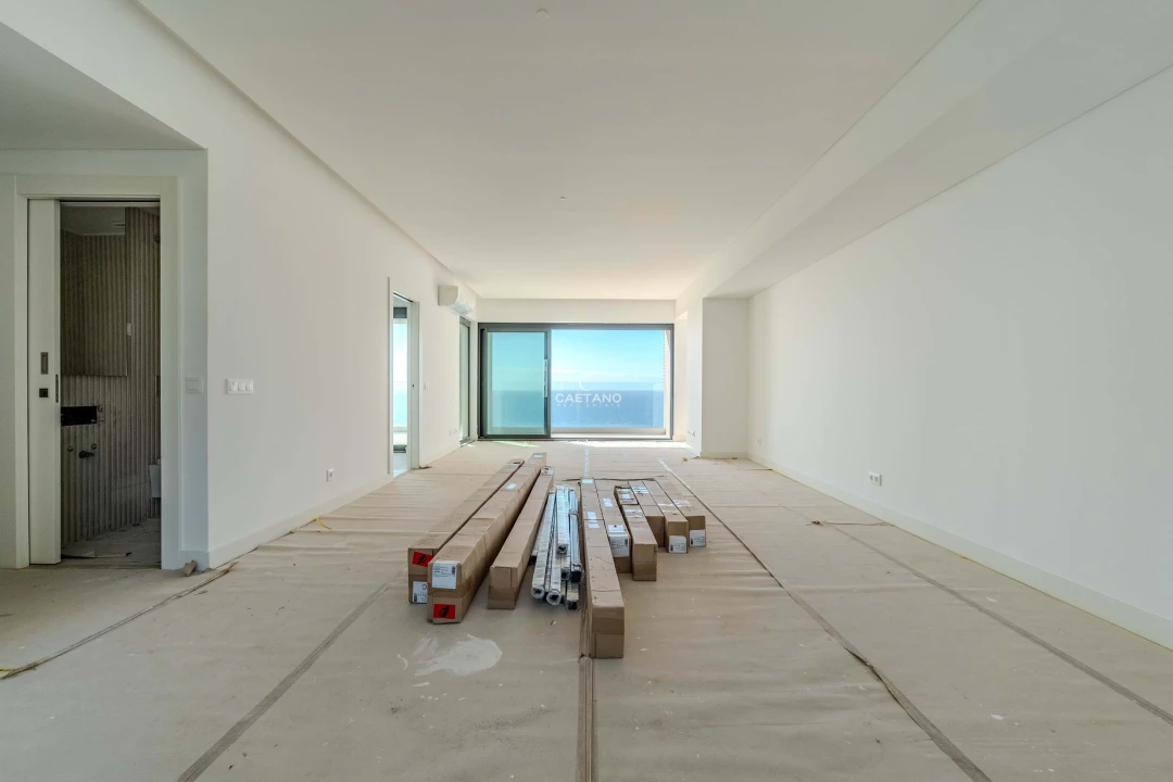 Apartamento T4 para Venda em São Martinho Foto 4