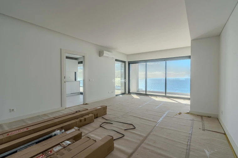 Apartamento T4 para Venda em São Martinho Foto 2
