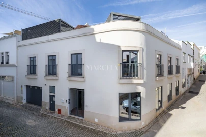 Moradia T9 para Venda em Lagos (São Sebastião e Santa Maria)