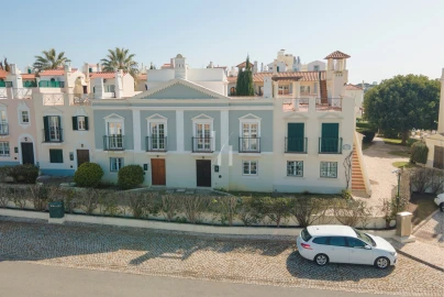 Moradia T2 para Arrendamento férias em Quarteira