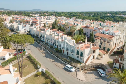 Moradia T2 para Arrendamento férias em Quarteira