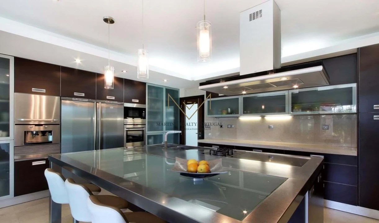 Moradia para Venda em Charneca de Caparica e Sobreda Foto 11