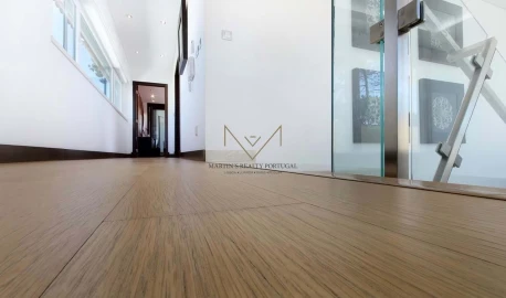 Moradia para Venda em Charneca de Caparica e Sobreda