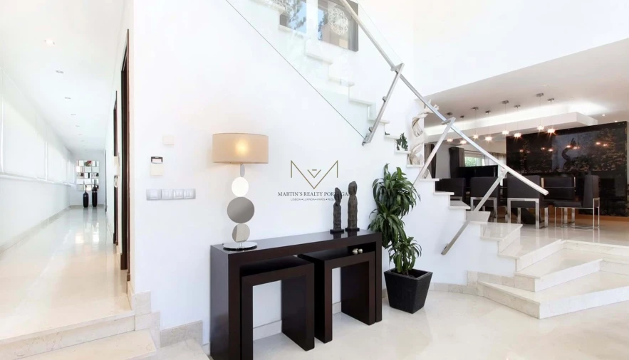 Moradia para Venda em Charneca de Caparica e Sobreda Foto 7