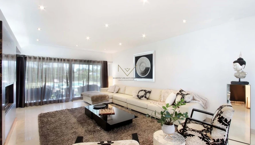 Moradia para Venda em Charneca de Caparica e Sobreda Foto 10