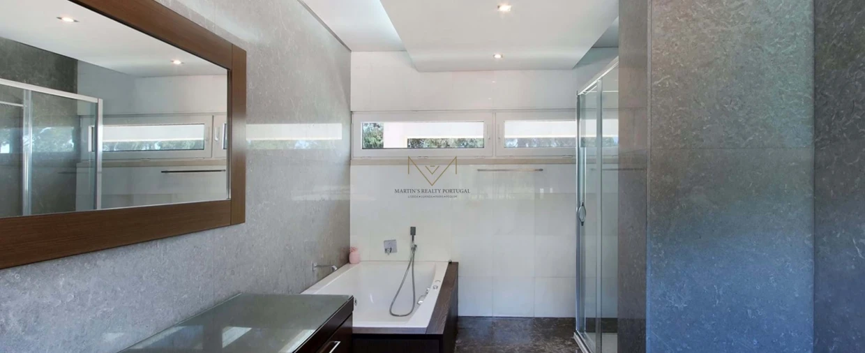 Moradia para Venda em Charneca de Caparica e Sobreda Foto 16