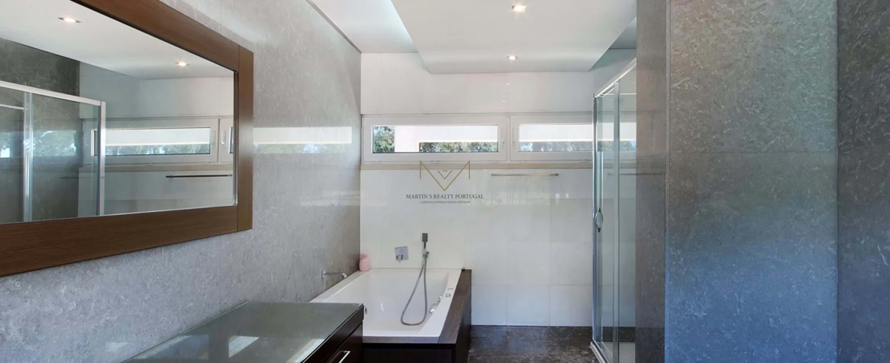 Moradia para Venda em Charneca de Caparica e Sobreda Foto 16