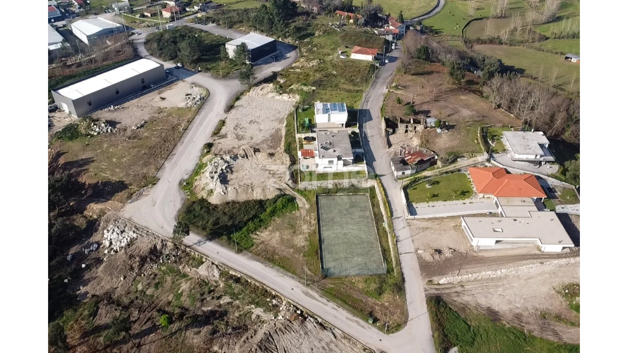 Terreno para Venda em Monsul Foto 4