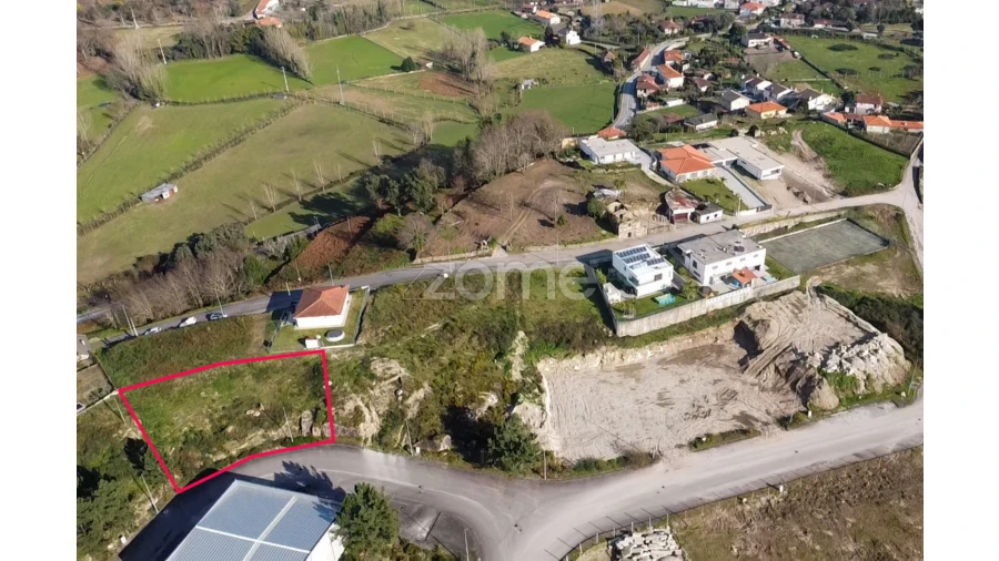 Terreno para Venda em Monsul Foto 2
